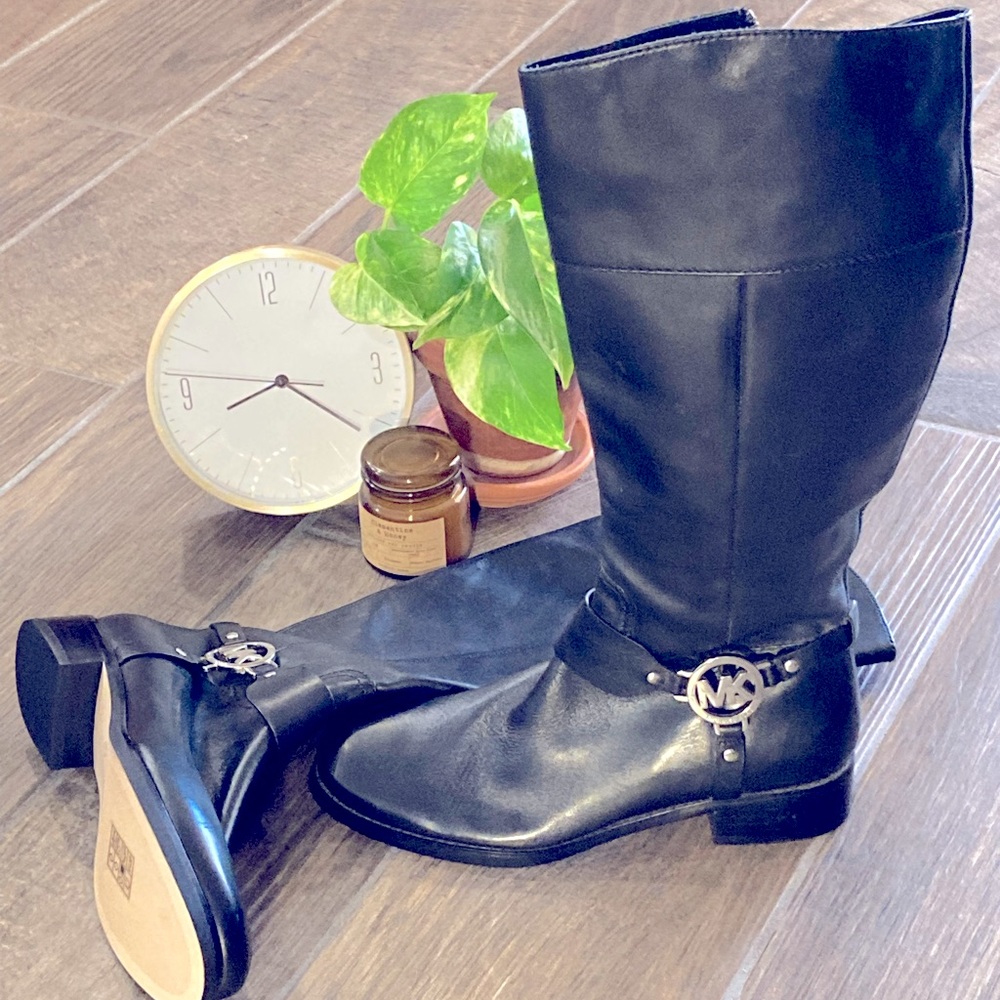 7.5 MICHAEL Michael Kors black riding boots